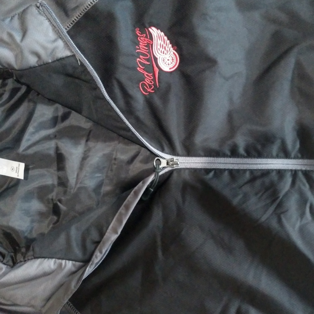 Red wings jacket